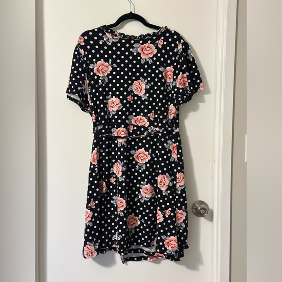 FOREVER 21 PLUS BLACK & PINK FLORAL POLKA DOT PRINTED RUFFLE WRAP DRESS 3X (24) - Picture 5 of 8